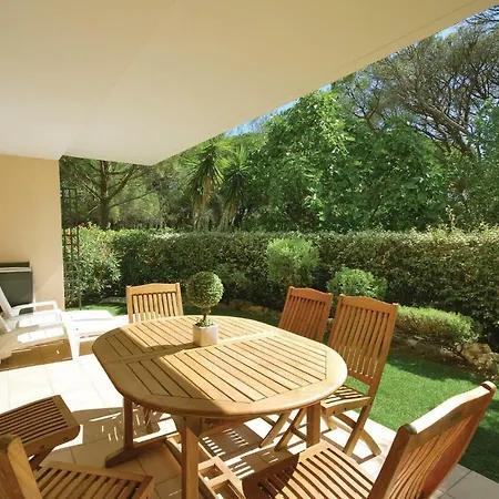 2 Bedroom Nice In Raphael Apartment *
