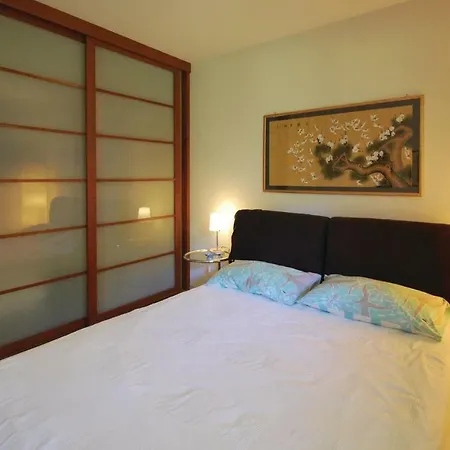 Apartment 2 Bedroom Nice In Raphael